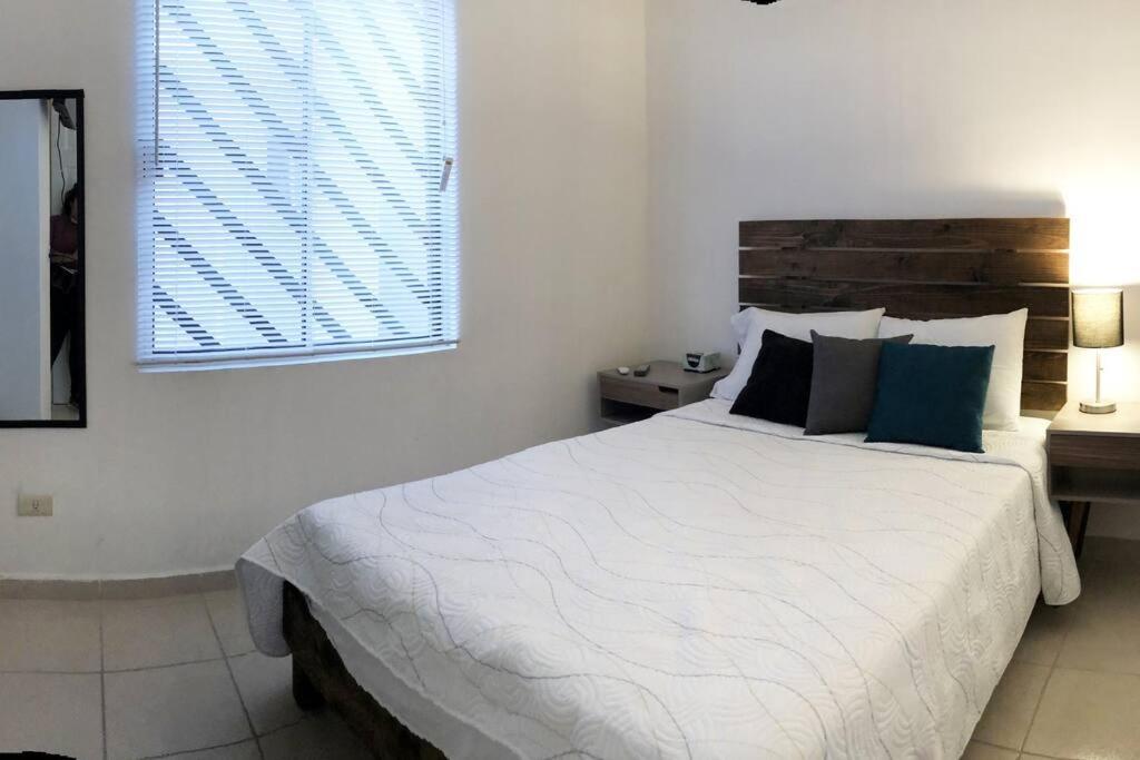 Comfortable And Private House 2 Bedrooms Wifi Parking Free Monterrey Exterior photo